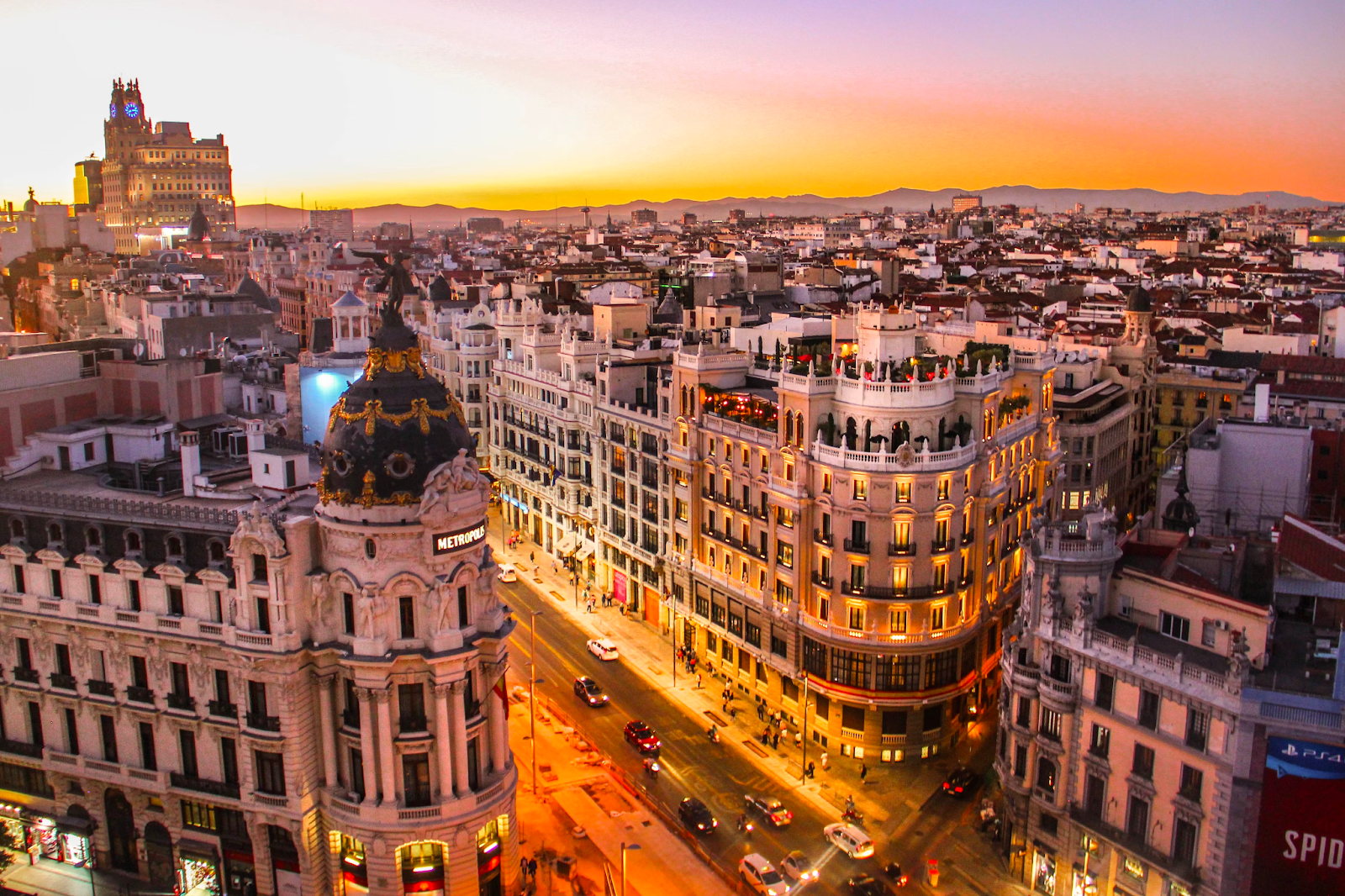 Urban Jungle Adventures: Navigating the Bustling Streets of Madrid